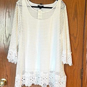 Eyelet & Tank Brand-new White Top 3X